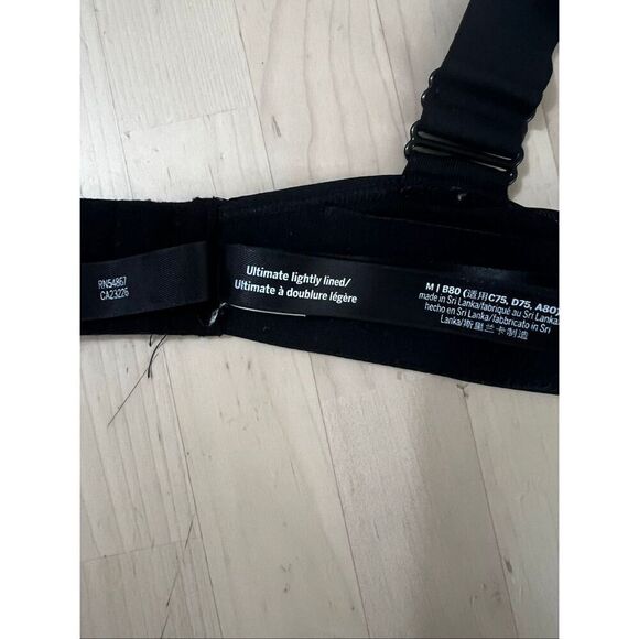 Victoria's Secret Pink Sport Bra M Ultimate Lightly Lined Black Back Closure - Picture 10 of 14